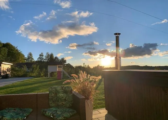 A Comfortable House In Kashubia For 8 People * غولوبي